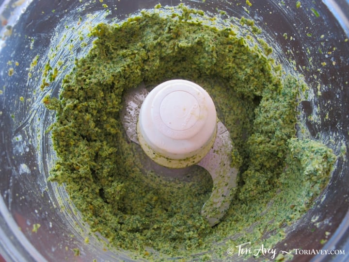 Pistachio Mint Pesto - Flavorful fresh herb pesto sauce with fresh mint, roasted garlic, basil, lemon and parmesan.
