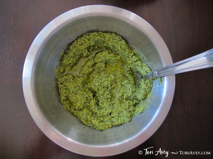 Pistachio Mint Pesto - Flavorful fresh herb pesto sauce with fresh mint, roasted garlic, basil, lemon and parmesan.