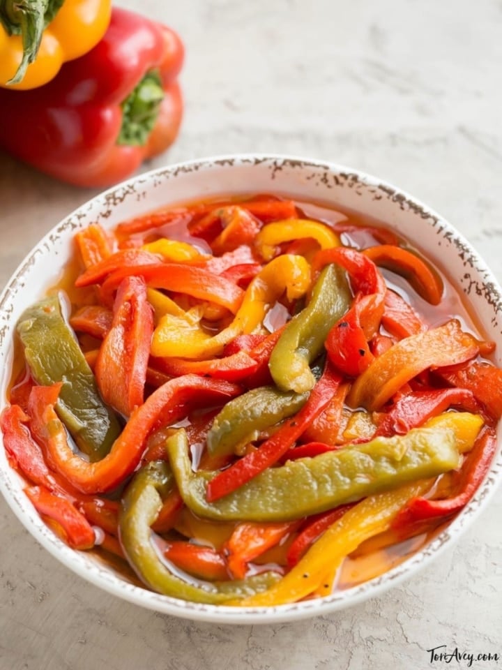 Roasted Pepper Salad - Colorful Side Dish Recipe with Roasted Bell Peppers, Garlic and Olive Oil