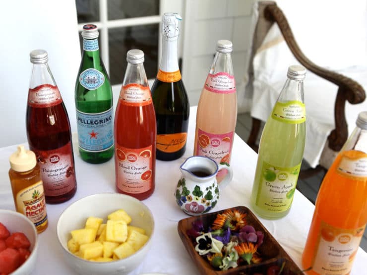 Different kinds of fruit bottled drinks